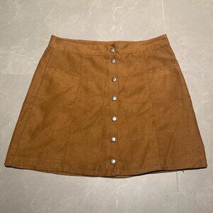 Faux Suede Mini Skirt with Buttons – Western, Y2K,  Preppy – Size 10 (Fits 6/8)